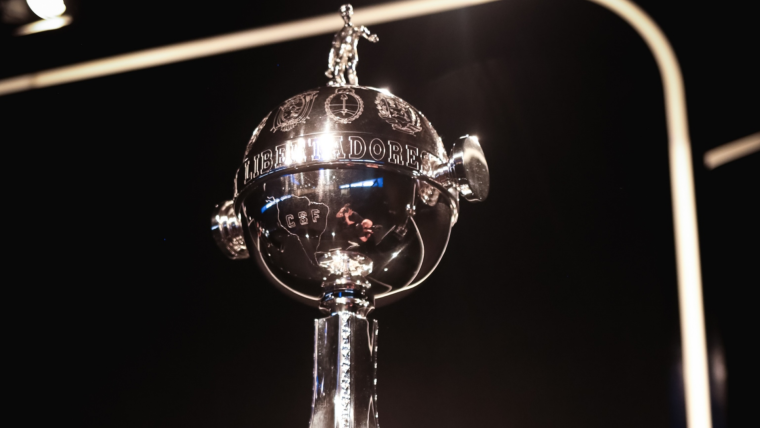 Copa Libertadores trophy