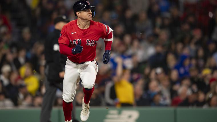 Red Sox walk-off the Cubs 5-4, earn series win image