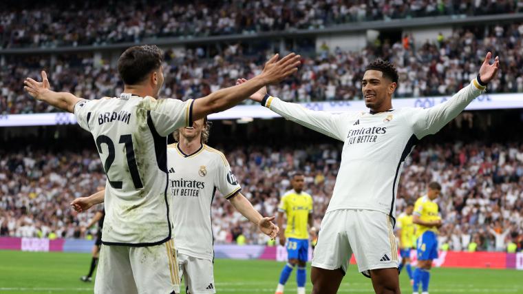 Real Madrid golea a Cádiz y acaricia el título de La Liga  image
