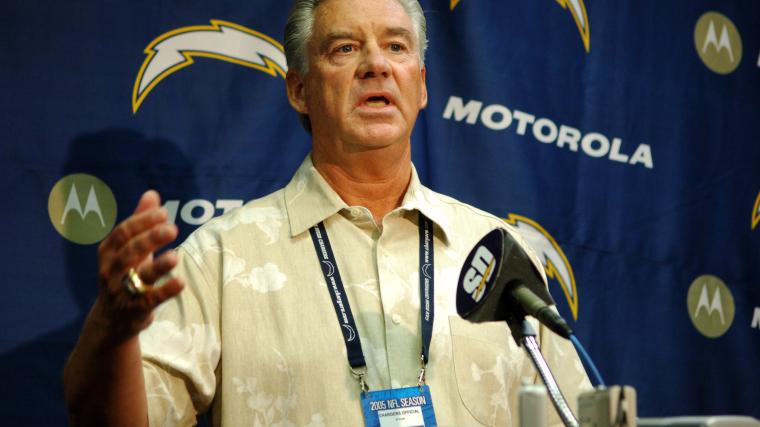 Atlanta Falcons Assistant GM announces passing of his father, former Chargers GM, A.J. Smith image