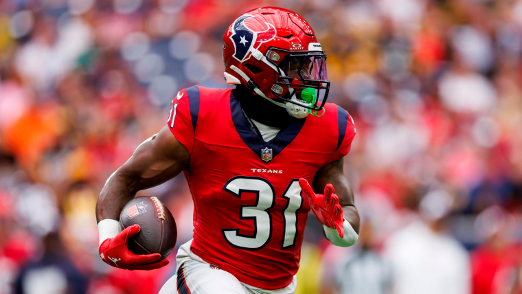 Will Texans RB Dameon Pierce bounce back in 2024? image